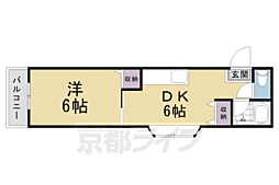 カームハウス 4階