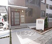 きれいなエントランスです。