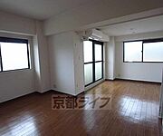 窓がたくさんで風通しは良好