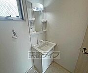 清潔感ある洗面台です