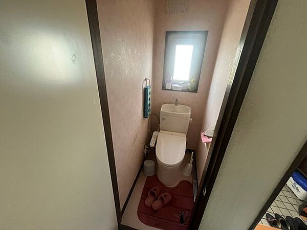 トイレを拡大表示