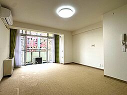 小金井ヘルス・ケア・マンション 1LDKのリビング/ダイニング