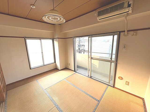 寝室