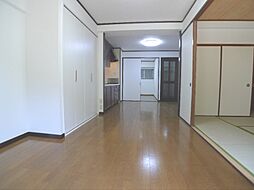 居間