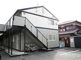 パセオ姫路　B棟 204 ｜ 兵庫県姫路市亀山１丁目（賃貸アパート1K・2階・26.49㎡） その1