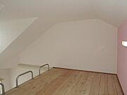 ロフトを寝室にすることでその分リビングが広々と使えるので快適にお過ごし頂けます