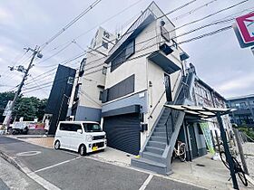 大阪府高槻市藤の里町（賃貸マンション1R・3階・36.45㎡） その1