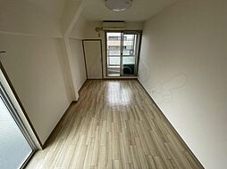 JR東海道・山陽本線 高槻駅 徒歩2分の賃貸マンション 4階ワンルームのリビング/ダイニング