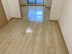 阪急京都本線 水無瀬駅 徒歩4分の賃貸マンション 2階1LDKのリビング/ダイニング