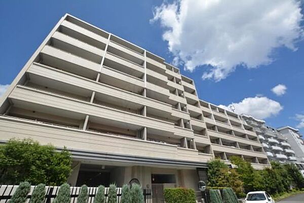 大阪府豊中市新千里南町２丁目(賃貸マンション3LDK・5階・77.75㎡)の写真 その1