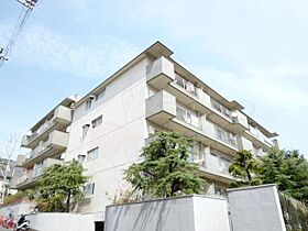 大阪府吹田市江坂町５丁目（賃貸マンション2LDK・3階・56.70㎡） その1