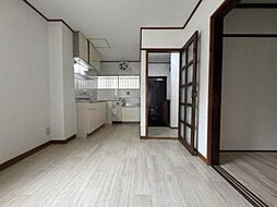 居間