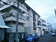 大阪府高槻市西冠3丁目38番6号：物件画像／株式会社GRANDIR 賃貸住宅サービス FC高槻駅前店