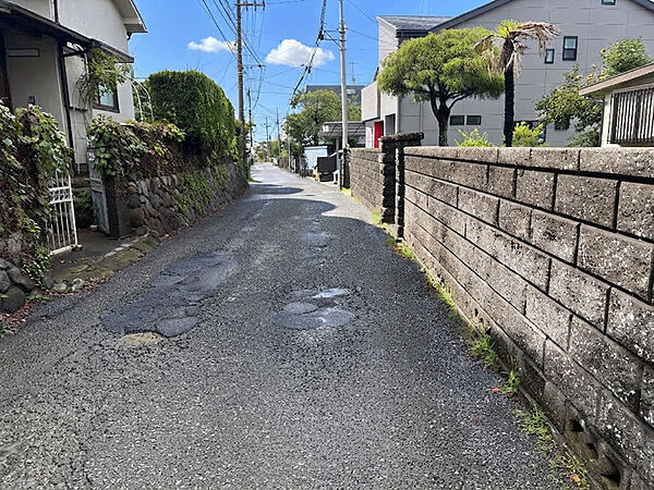 周辺