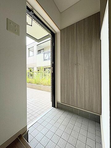 玄関