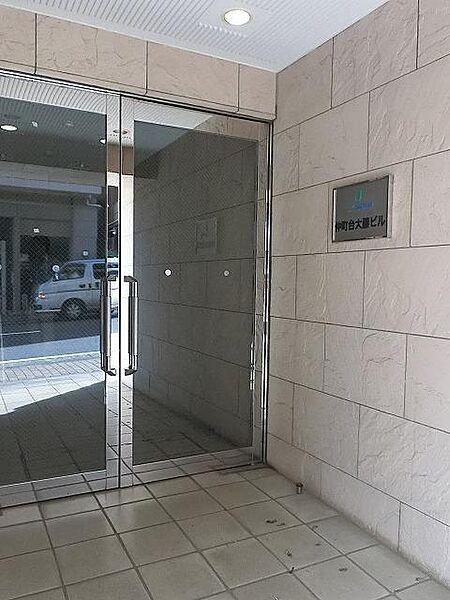建物エントランス