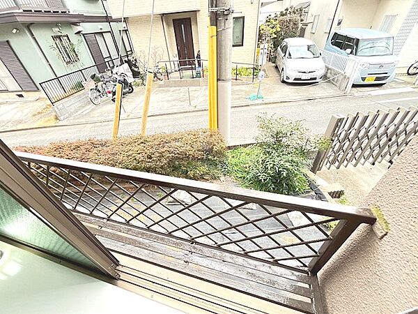 バルコニー