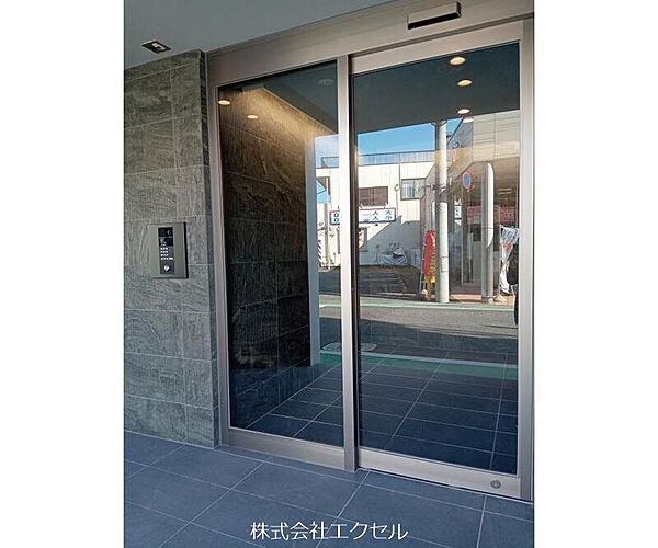 建物エントランス