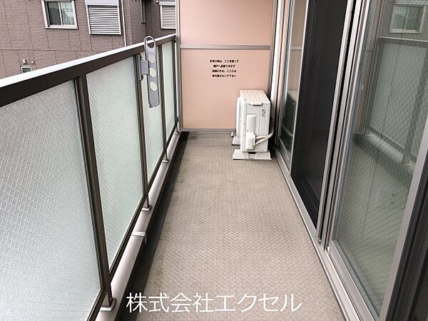 バルコニー