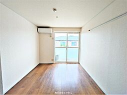 JR中央本線 立川駅 バス34分 松中団地操車場下車 徒歩13分の賃貸アパート 2階2LDKのリビング/ダイニング