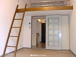 西武拝島線 玉川上水駅 徒歩10分の賃貸マンション 1階1Kのリビング/ダイニング