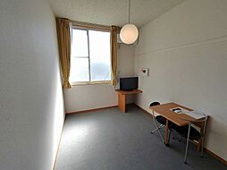 JR八高線 箱根ケ崎駅 徒歩11分の賃貸アパート 2階1Kのリビング/ダイニング