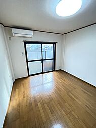 西武多摩川線 新小金井駅 徒歩2分の賃貸マンション 1階1Kのリビング/ダイニング