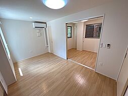 JR中央本線 西国分寺駅 徒歩16分の賃貸マンション 1階1LDKのリビング/ダイニング