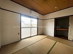 多摩都市モノレール 高松駅 徒歩12分の賃貸アパート 2階1Kのリビング/ダイニング