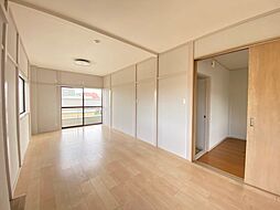 多摩都市モノレール 上北台駅 徒歩10分の賃貸アパート 2階2LDKのリビング/ダイニング