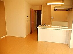 JR南武線 西国立駅 徒歩7分の賃貸マンション 3階1LDKのリビング/ダイニング