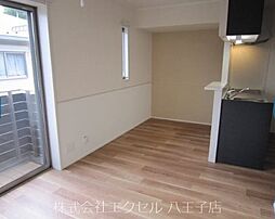 JR五日市線 東秋留駅 徒歩15分の賃貸アパート 2階2LDKのリビング/ダイニング