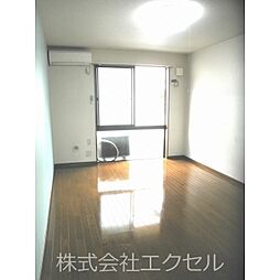 JR中央本線 八王子駅 バス17分 柚木中央小学校下車 徒歩1分の賃貸アパート 2階1Kのリビング/ダイニング