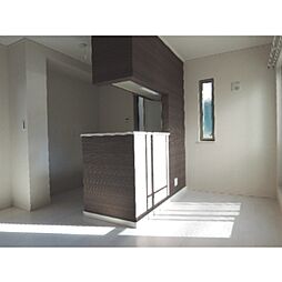 JR青梅線 福生駅 徒歩7分の賃貸テラスハウス 1LDKのリビング/ダイニング