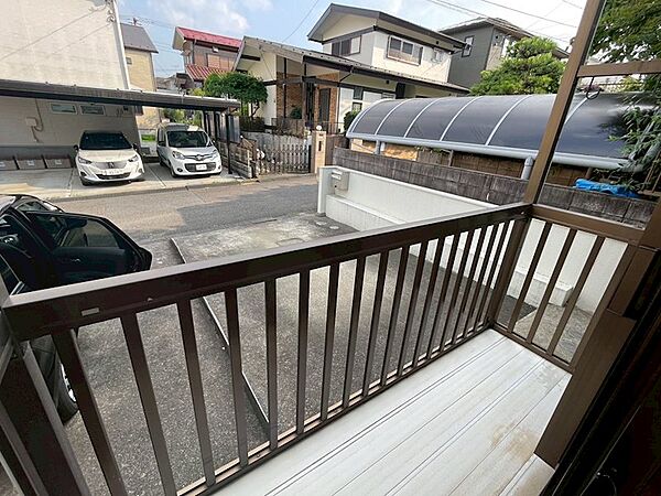バルコニー
