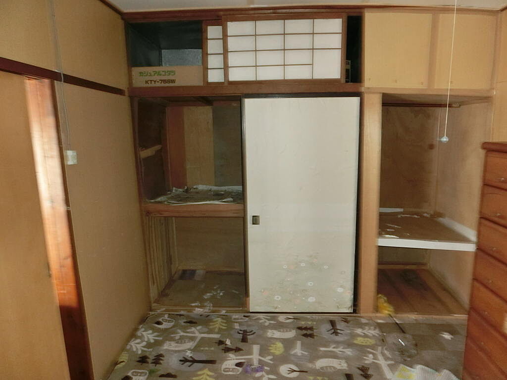 detached 新潟県佐渡市稲鯨1324-1