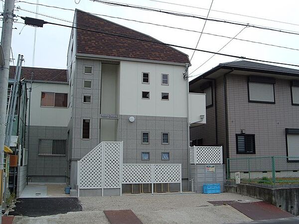 ＭＩＳＴＹ　ＧＡＲＤＥＮ　ウッディー館 ｜兵庫県西宮市青木町(賃貸アパート1LDK・1階・35.25㎡)の写真 その1