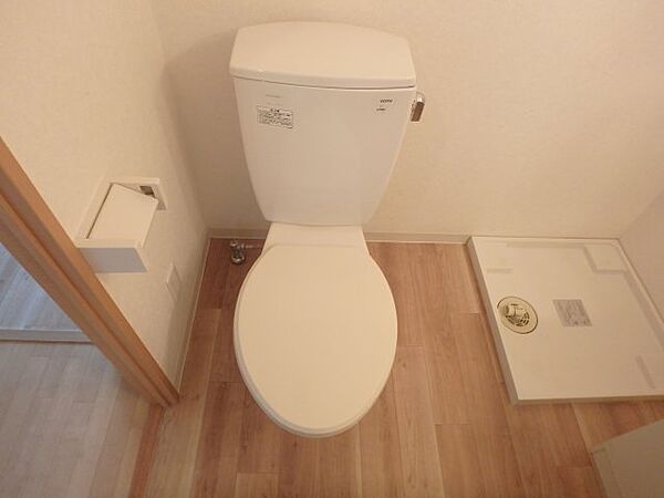 画像6:シンプルで使いやすいトイレです