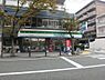 周辺：【コンビニエンスストア】ファミリーマート　枦塚町店まで192ｍ