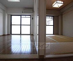 居間