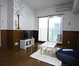 京阪本線 墨染駅 徒歩5分の賃貸マンション 4階1Kのリビング/ダイニング