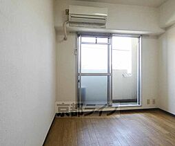 京阪本線 丹波橋駅 徒歩10分の賃貸マンション 4階1Kのリビング/ダイニング