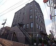 フレッツ光対応済です。