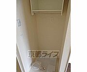 洗面台横に洗濯機置けます・