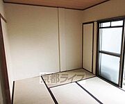 畳落ち着くお部屋です