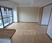 かなり広いお部屋です。