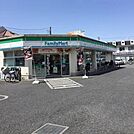 ファミリーマート練馬大泉町一丁目店