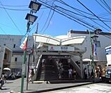 「まで0m」東急東横線「菊名」駅