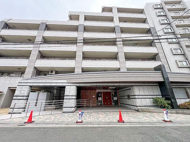 エントランス ライオンズステージ小平 1階/-