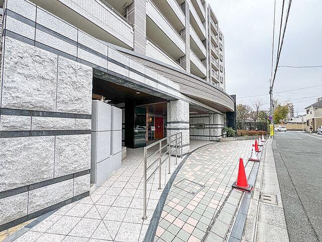 エントランス ライオンズステージ小平 1階/-